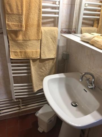 לינה וארוחת בוקר Mardilly Manoir Du Val Harangt מראה חיצוני תמונה